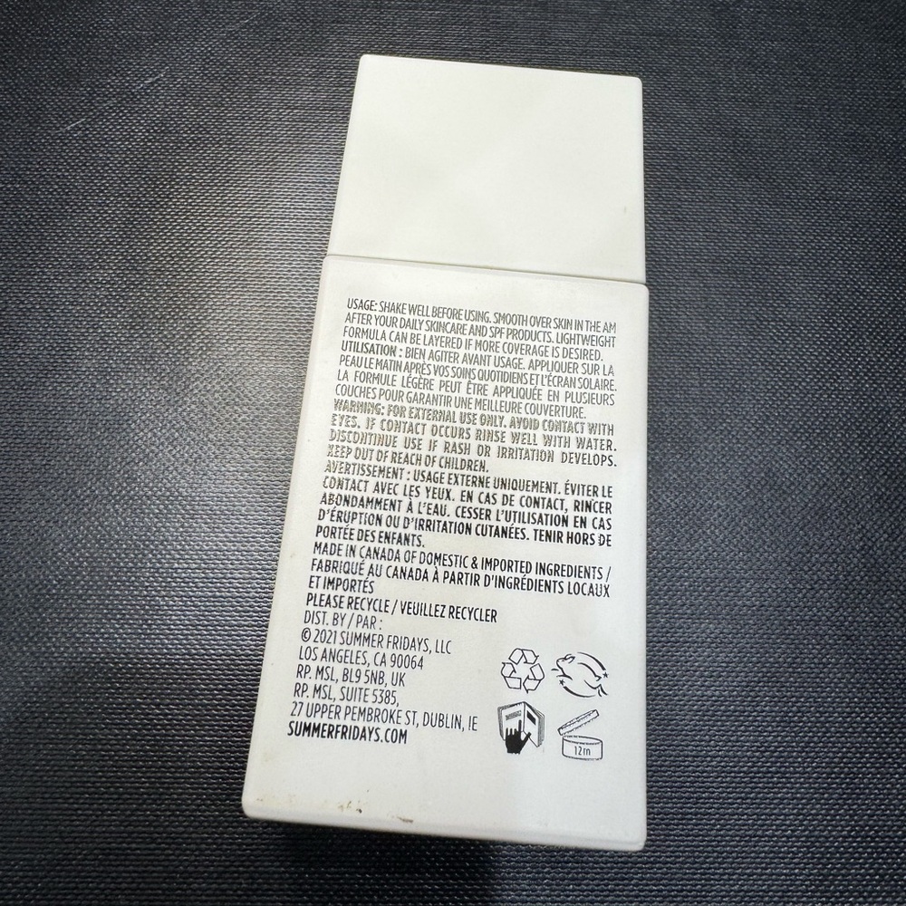 Summer Fridays, sheer skin tint light coverage shade 3 - Picture 2 of 6